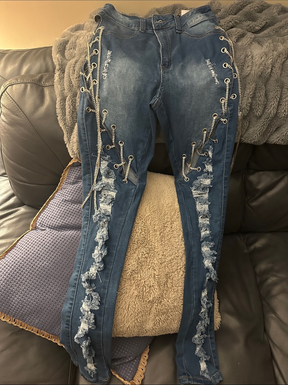 Women’s Dark Blue Distressed Lace-Up Jeans